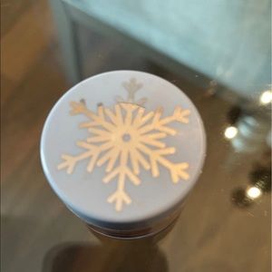 Kylie cosmetics ultra glow loose powder